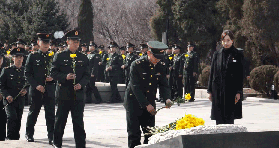 “把雷鋒精神代代傳承下去！”