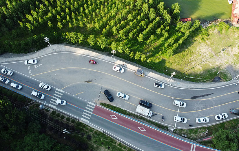 黃河一號(hào)旅游公路景色壯美