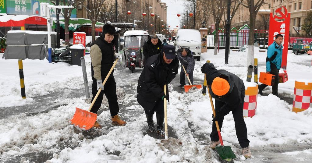 多地迎來降溫降雪天氣