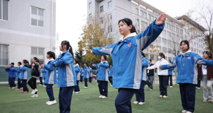 多彩體育社團(tuán)促學(xué)生健康成長(zhǎng)