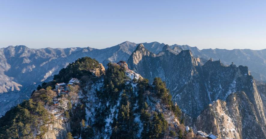 華山迎來新春旅游高峰